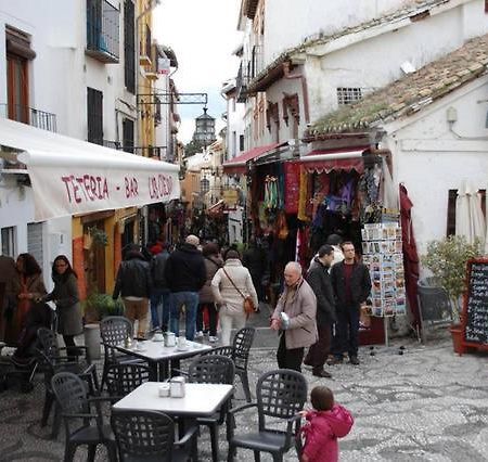 Apartamento En Pleno Centro, Wifi, Ideal Appartement Granada Buitenkant foto