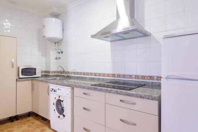 Apartamento En Pleno Centro, Wifi, Ideal Appartement Granada Buitenkant foto